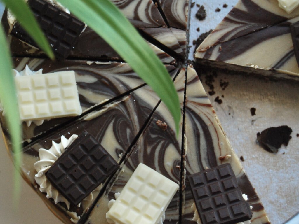 Close up image of a swirly patterned cake.